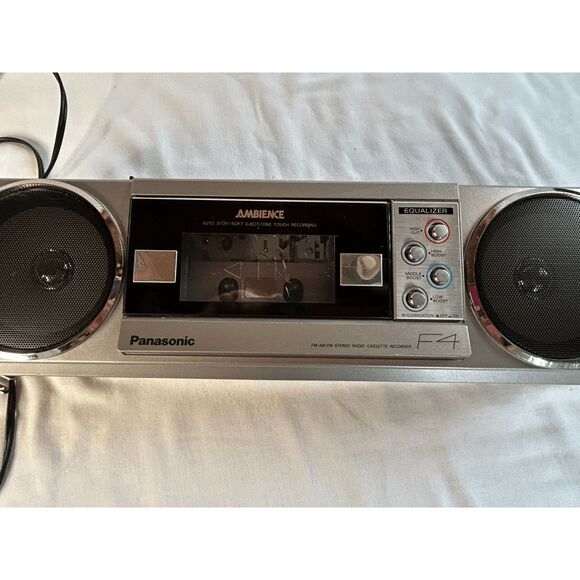 Panasonic Ambience RX-F4 AM/FM Portable Radio/Cassette Player, Tested Nostalgic - Picture 8 of 13